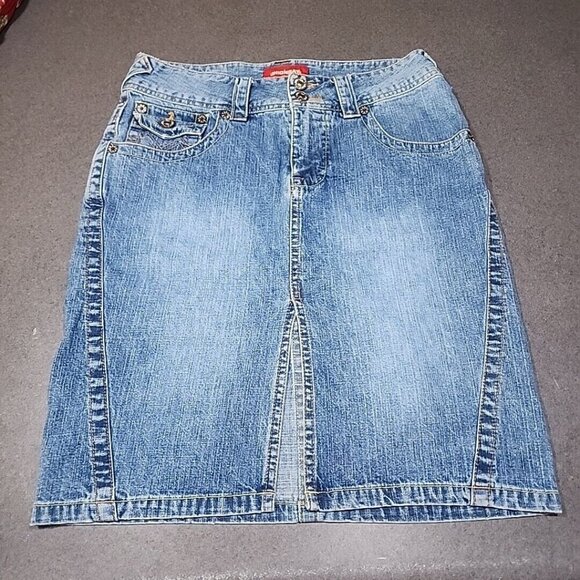 Union Bay Jean Skirt Womens 5 Pencil Light Distressed Wash Denim Blue UnionBay - Picture 1 of 7